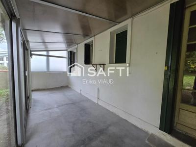 Maison - 85 m² - 5 pièces