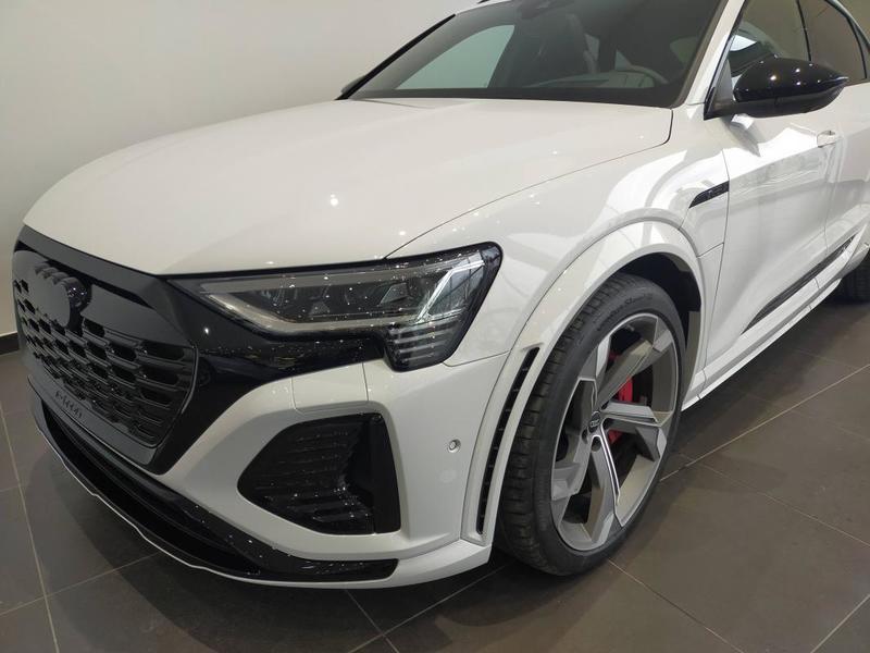 Audi e-tron Sq8 Sportback 503 ch 114 kWh Quattro