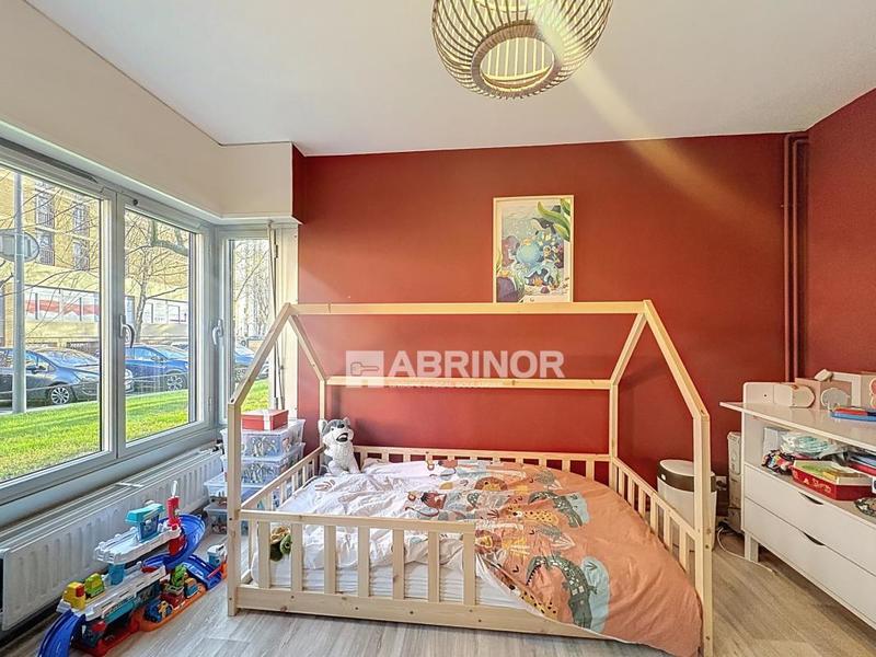 Appartement - 84 m² - 3 pièces