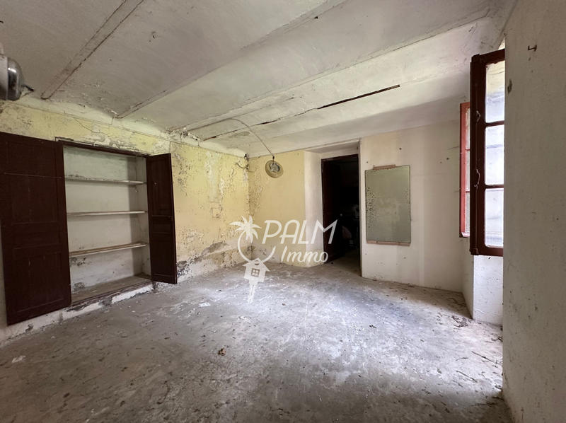 Maison - 120 m² - 8 pièces