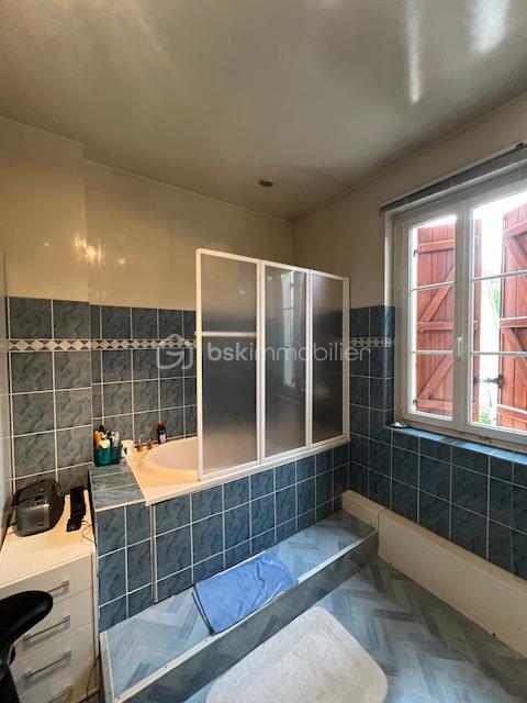 Maison - 140 m² - 7 pièces