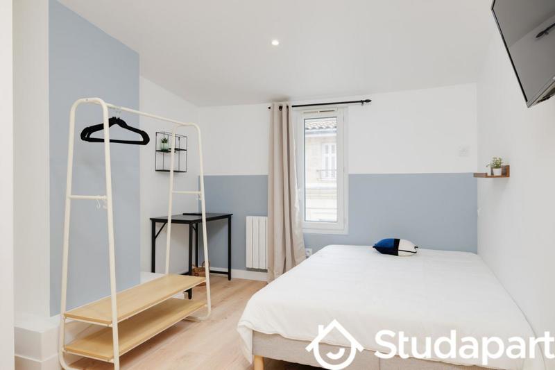 Chambre - 8 m² - 1 pièce