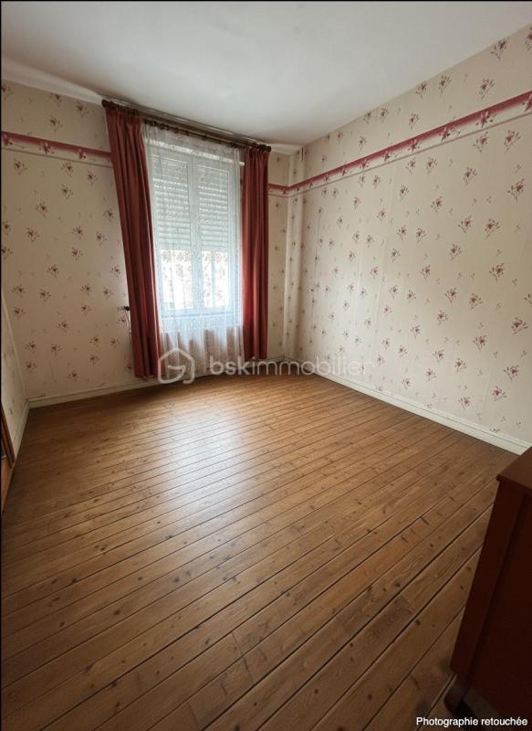 Maison - 272 m² - 10 pièces