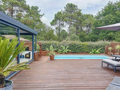 Maison - 190 m² - 5 pièces