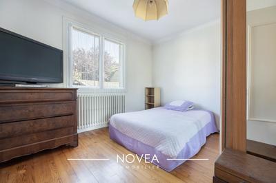 Maison - 144 m² - 6 pièces