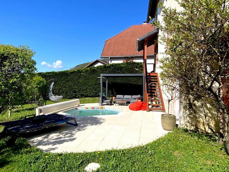 Maison - 123 m² - 5 pièces