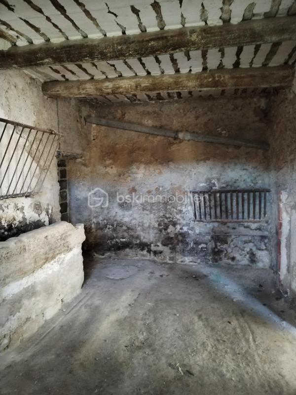 Mas - 200 m² - 8 pièces