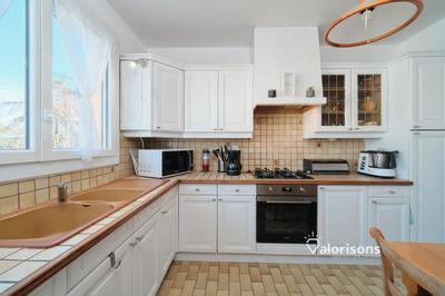 Appartement - 74 m² - 3 pièces