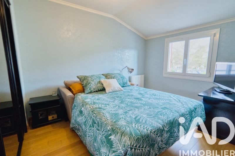 Maison - 111 m² - 5 pièces