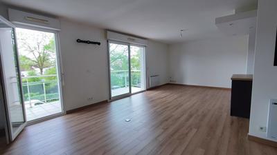 Appartement - 72 m² - 3 pièces