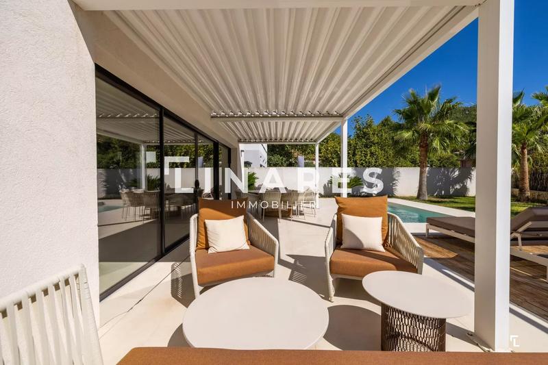 Villa - 189 m² - 6 pièces