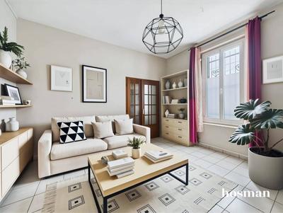 Maison - 93 m² - 4 pièces