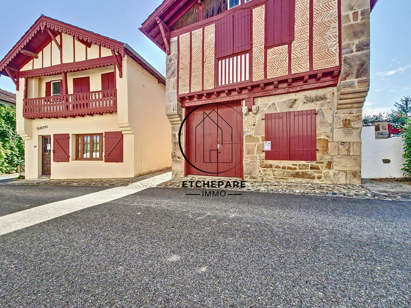 Maison - 147 m² - 6 pièces