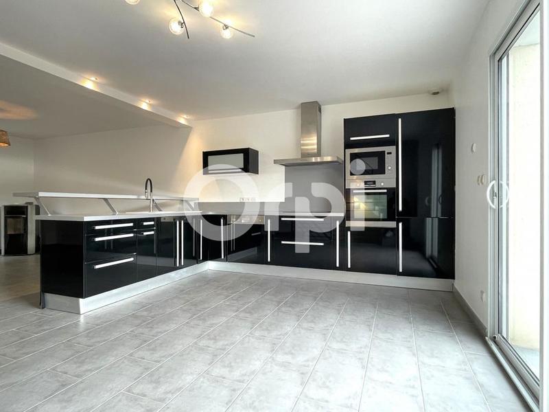 Maison - 110 m² - 4 pièces