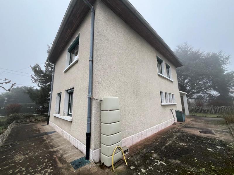 Maison - 99 m² - 4 pièces