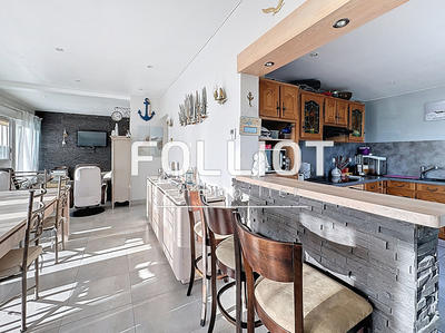 Maison - 109 m² - 4 pièces