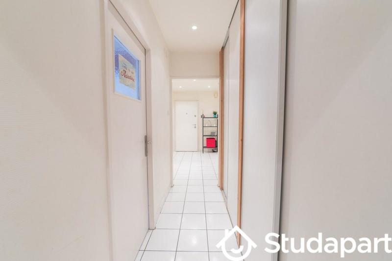 Chambre - 13 m² - 1 pièce