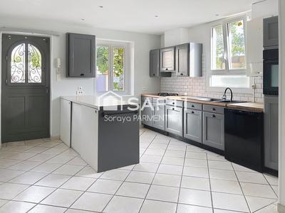 Maison de ville - 91 m² - 5 pièces