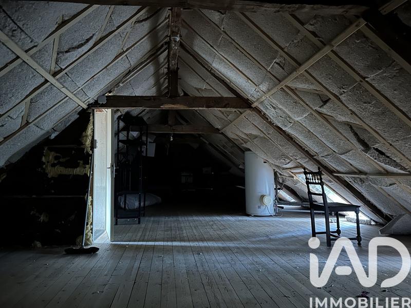 Maison - 238 m² - 7 pièces