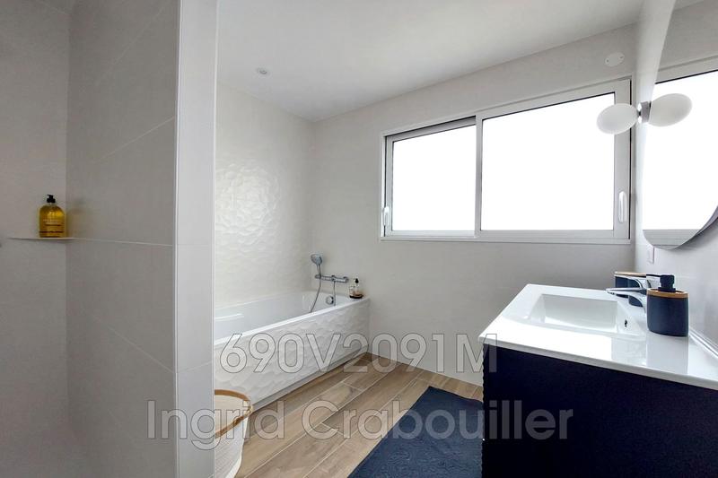 Maison - 180 m² - 6 pièces