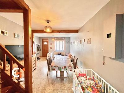 Maison de ville - 76 m² - 4 pièces