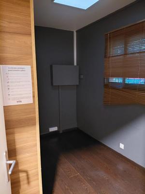 Bureau - 89 m² - 7 pièces