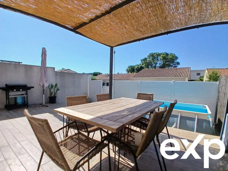 Maison - 90 m² - 4 pièces