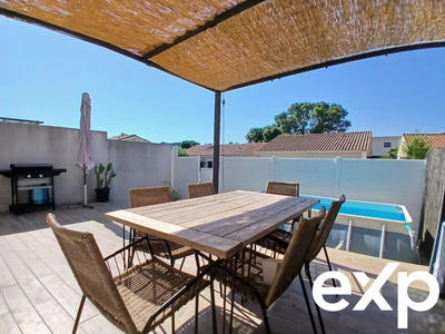 Maison - 90 m² - 4 pièces