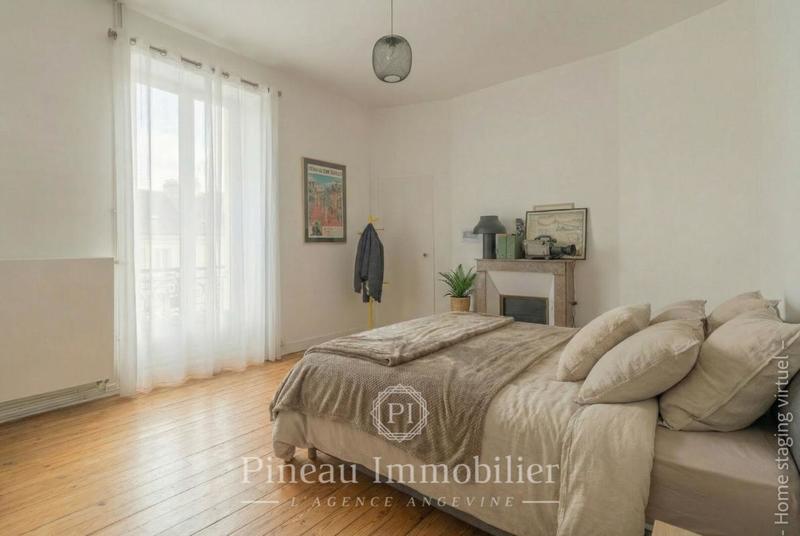 Maison - 324 m² - 10 pièces