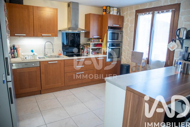 Maison - 91 m² - 5 pièces