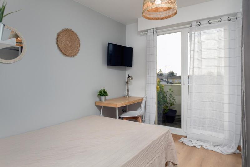 Appartement - 95 m² - 6 pièces