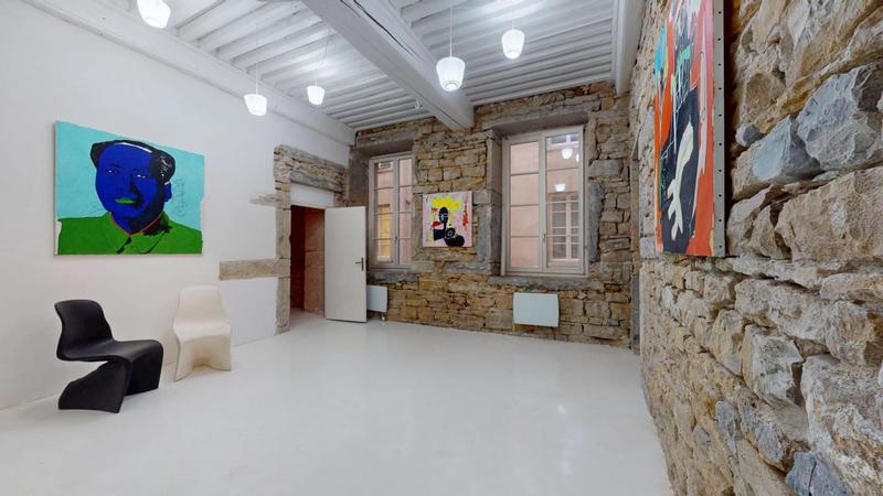 Appartement - 83 m² - 2 pièces