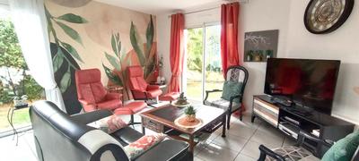 Maison - 102 m² - 5 pièces