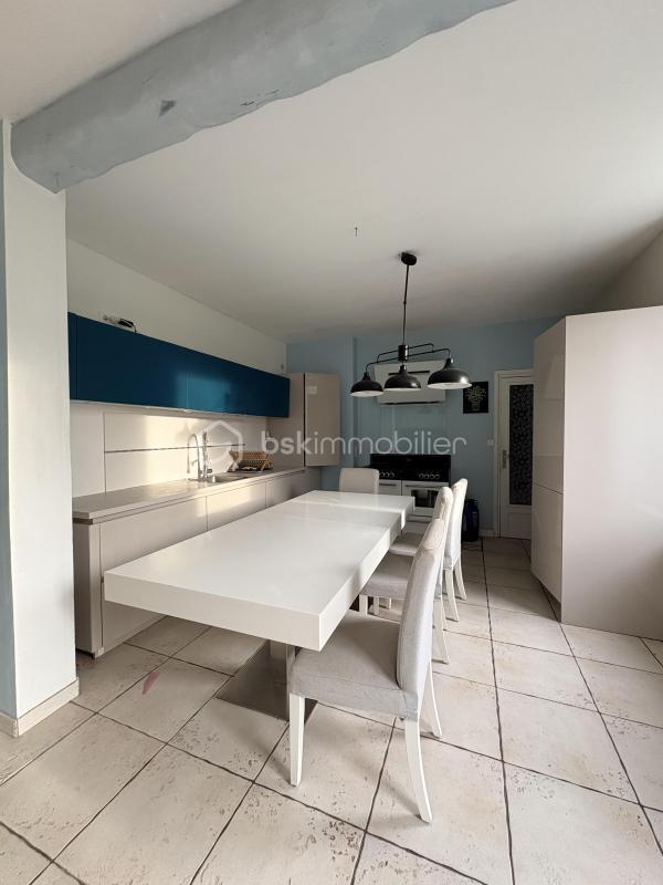 Maison - 138 m² - 6 pièces