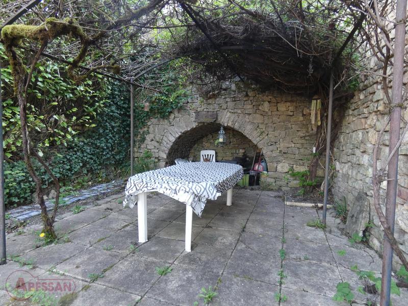 Maison de village - 90 m² - 4 pièces