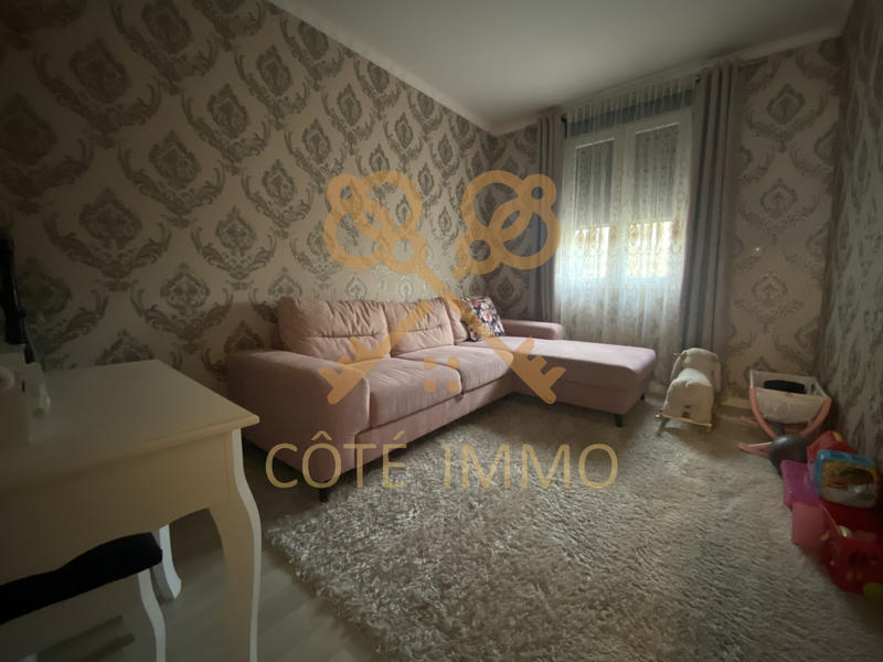 Maison - 140 m² - 6 pièces