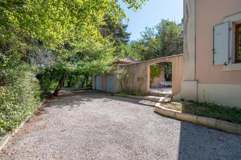 Mas - 162 m² - 10 pièces