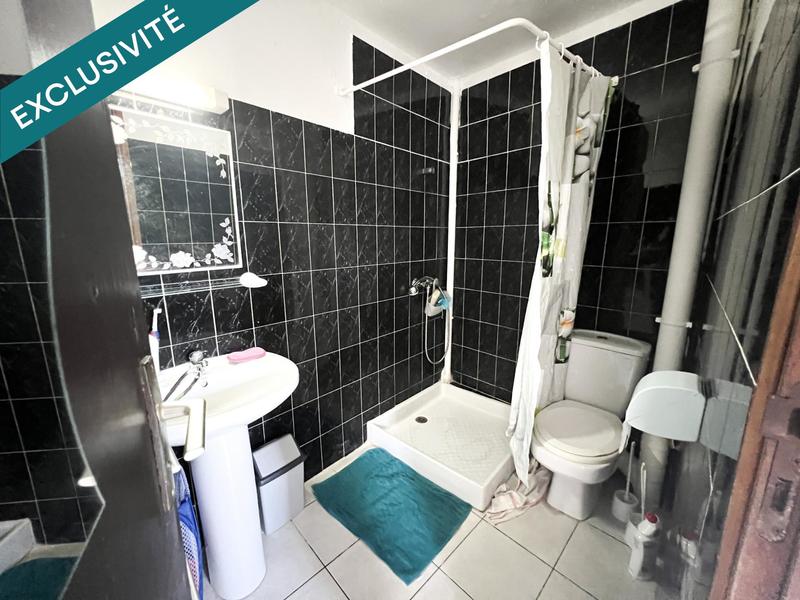 Maison - 320 m² - 12 pièces