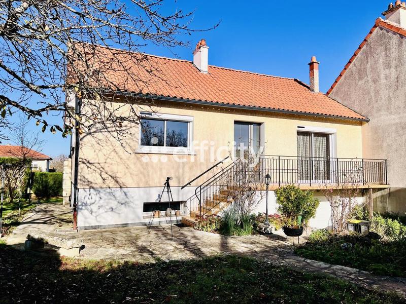 Maison - 92 m² - 4 pièces