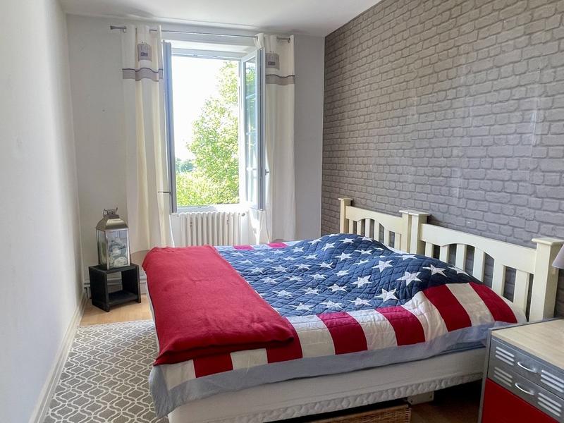 Maison de maîtres - 247 m² - 7 pièces