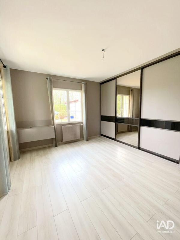Maison - 199 m² - 5 pièces