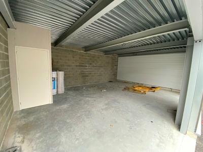 Local d'activité / Entrepôt - 47 m²