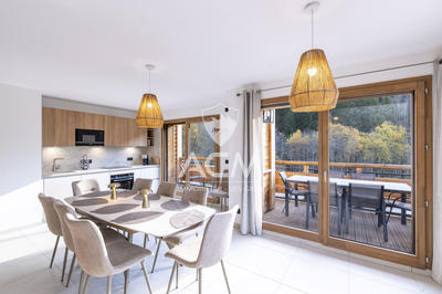 Appartement - 111 m² - 4 pièces