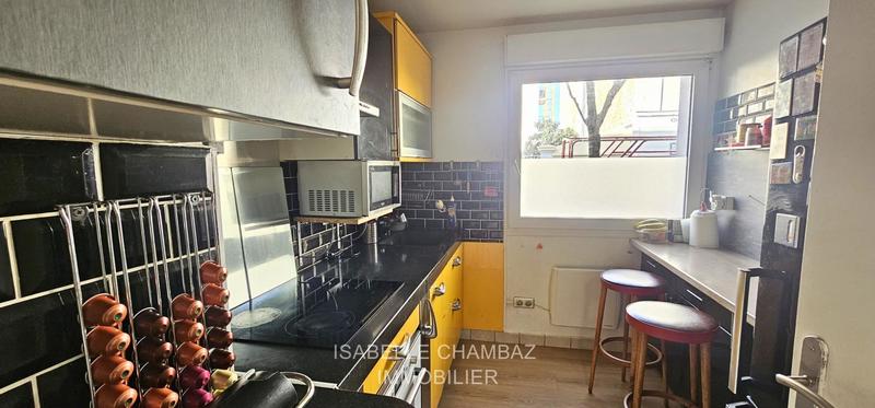 Appartement - 64 m² - 3 pièces