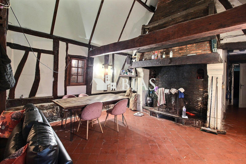 Maison ancienne - 104 m² - 5 pièces