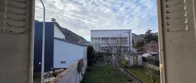 Maison - 104 m² - 4 pièces