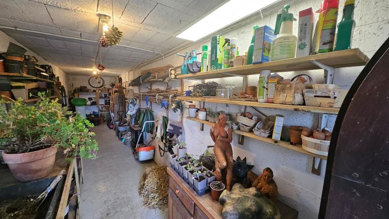 Demeure - 252 m² - 8 pièces