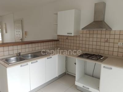Appartement - 77 m² - 3 pièces