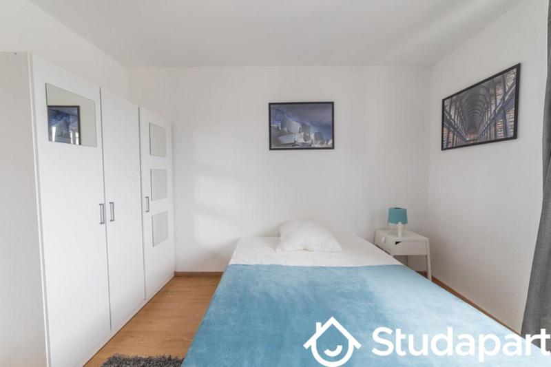 Chambre - 17 m² - 1 pièce