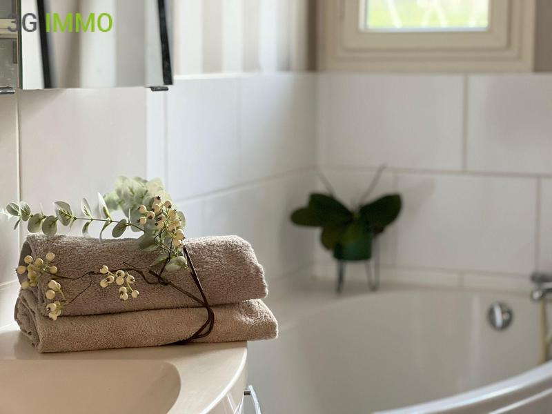 Maison d'architecte - 201 m² - 9 pièces